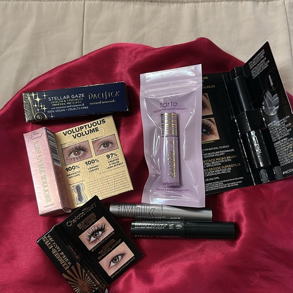 Mascara samples - Picture 2 of 5